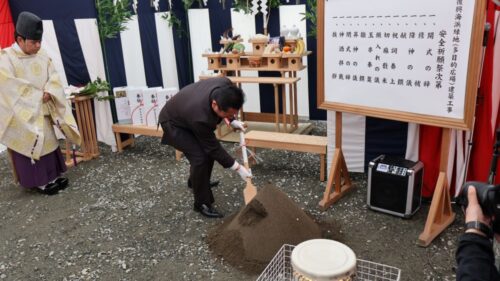 復興海浜緑地（多目的広場）建築工事